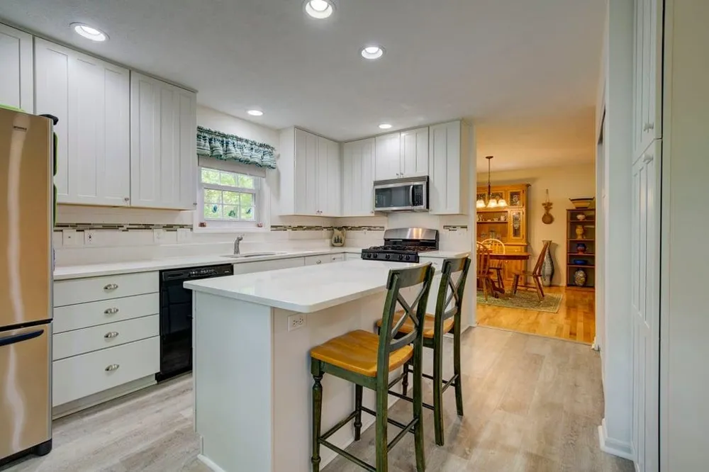 5452 Millbrook Drive Whitewater Township, MI 49690