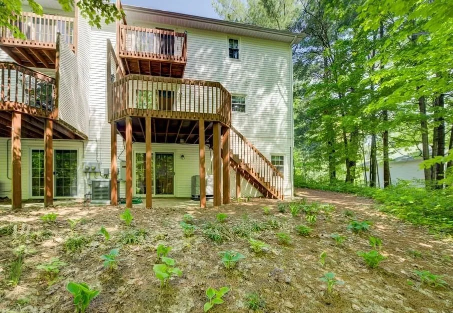 5452 Millbrook Drive Whitewater Township, MI 49690