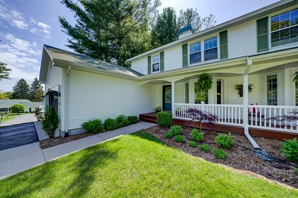 5452 Millbrook Drive Whitewater Township, MI 49690
