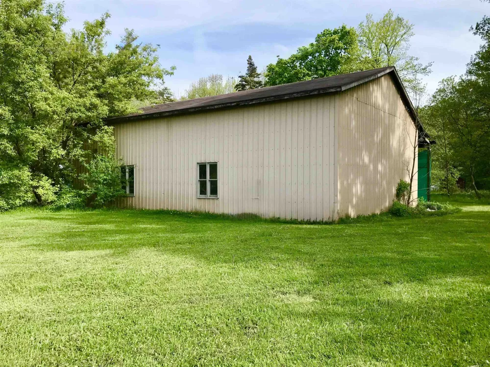 E Remus Road Union Charter Township, MI 48858