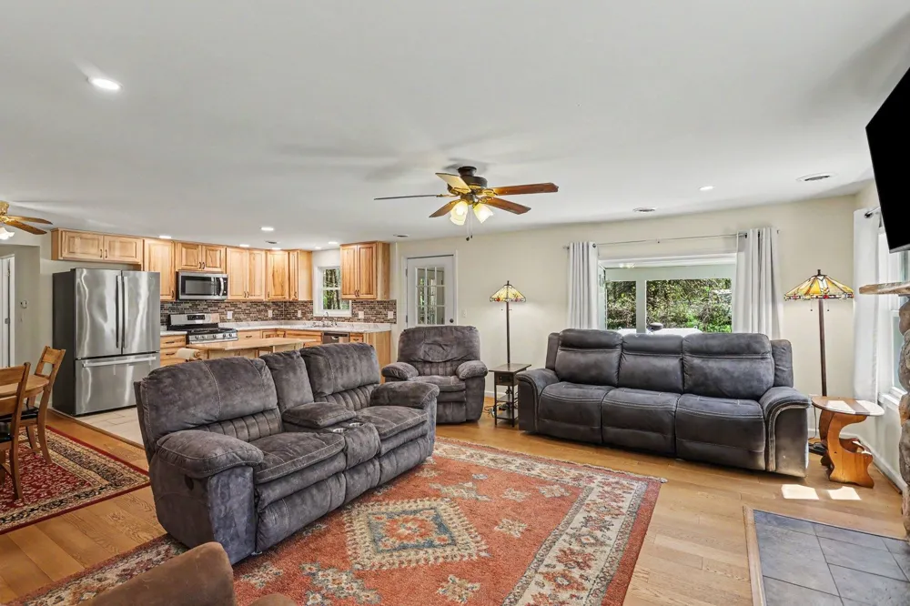 5950 Mark Drive Plainfield Township, MI 48739