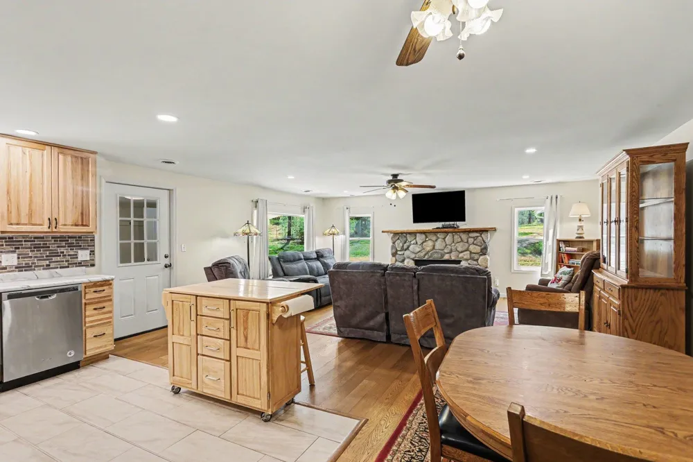 5950 Mark Drive Plainfield Township, MI 48739