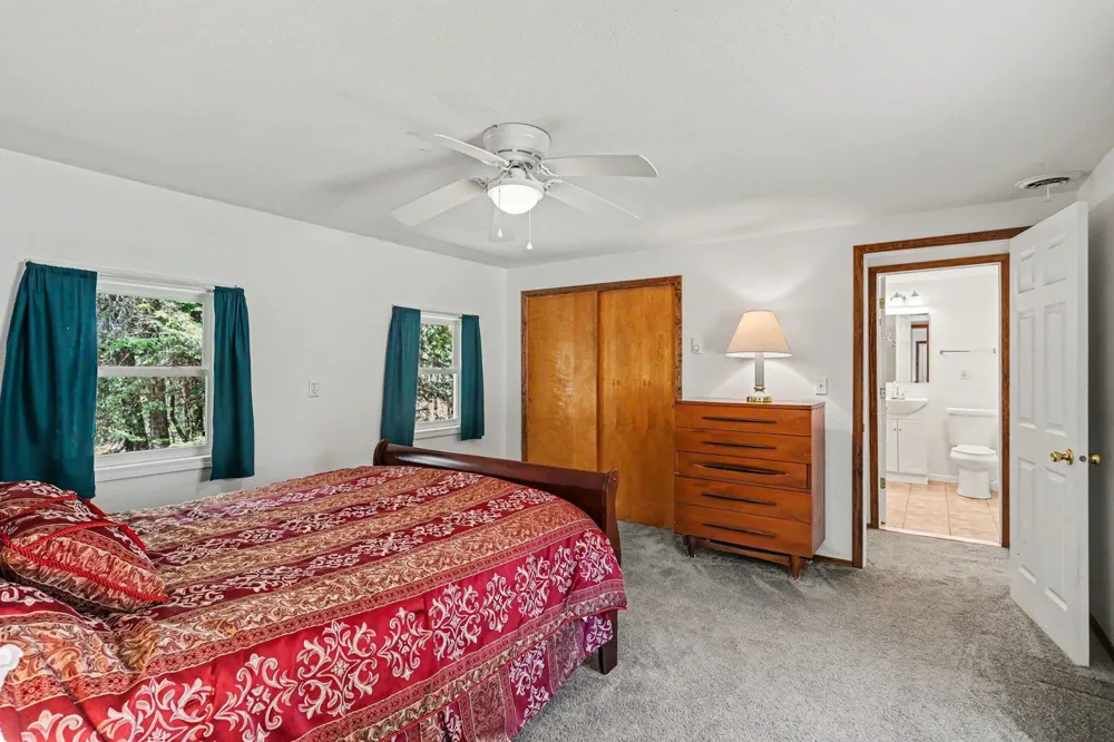 5950 Mark Drive Plainfield Township, MI 48739