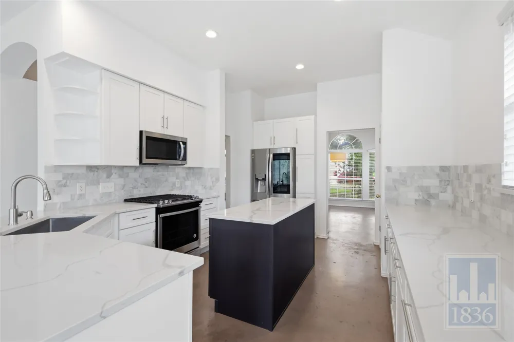 2217 Speidel Drive Pflugerville, TX 78660