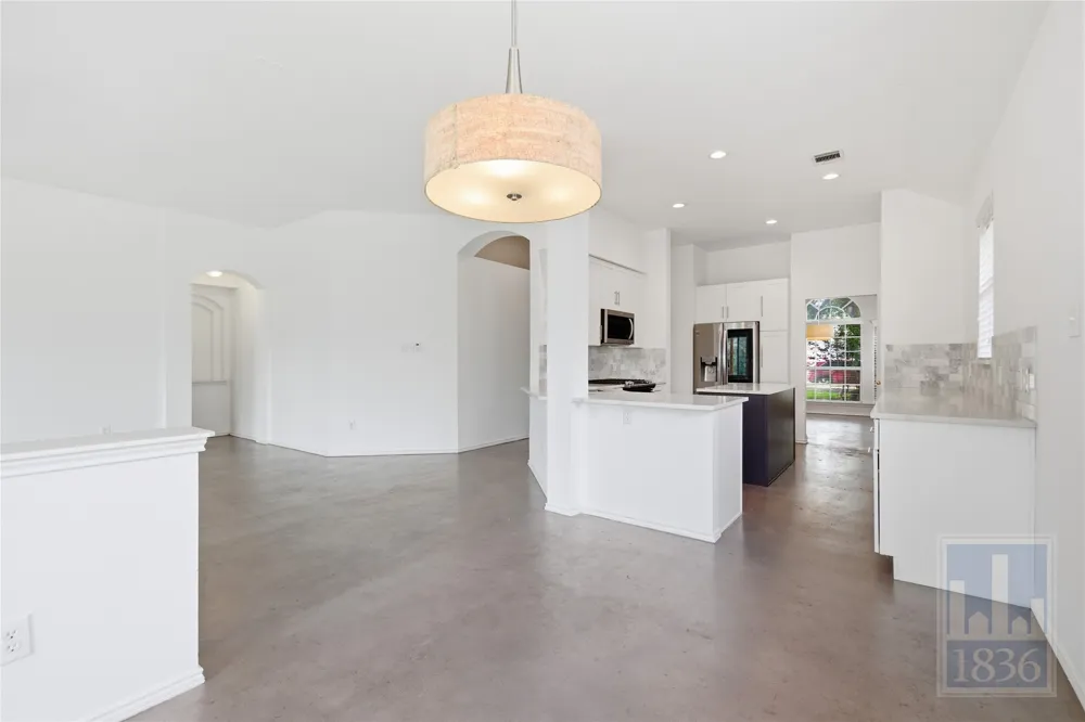 2217 Speidel Drive Pflugerville, TX 78660
