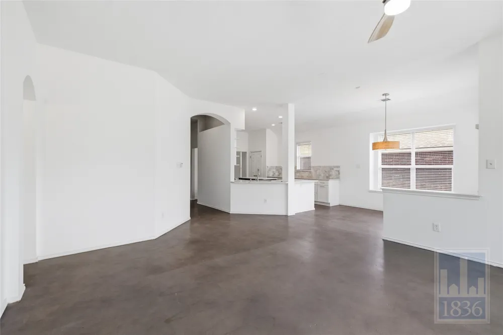 2217 Speidel Drive Pflugerville, TX 78660