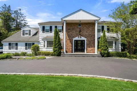 119 Plainview Road