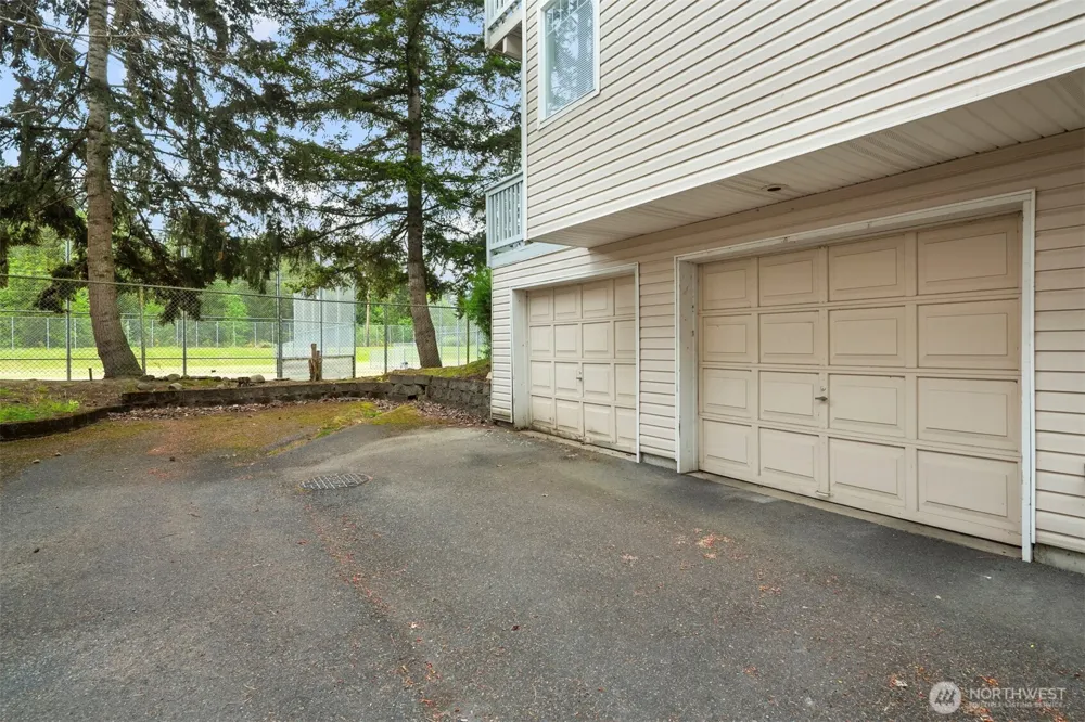 1006 37th Street SE #B Auburn, WA 98002