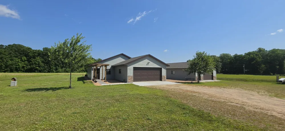 5380 Sunny Circle Cushing, MN 56443