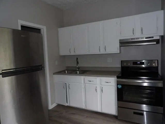 1406 Roosevelt Avenue Lansing, MI 48915