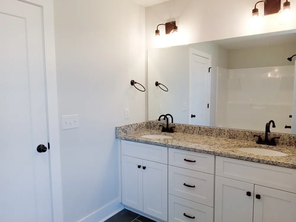 107 Lookout Dr Winchester, TN 37398