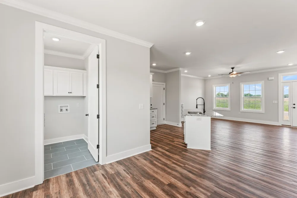 107 Lookout Dr Winchester, TN 37398