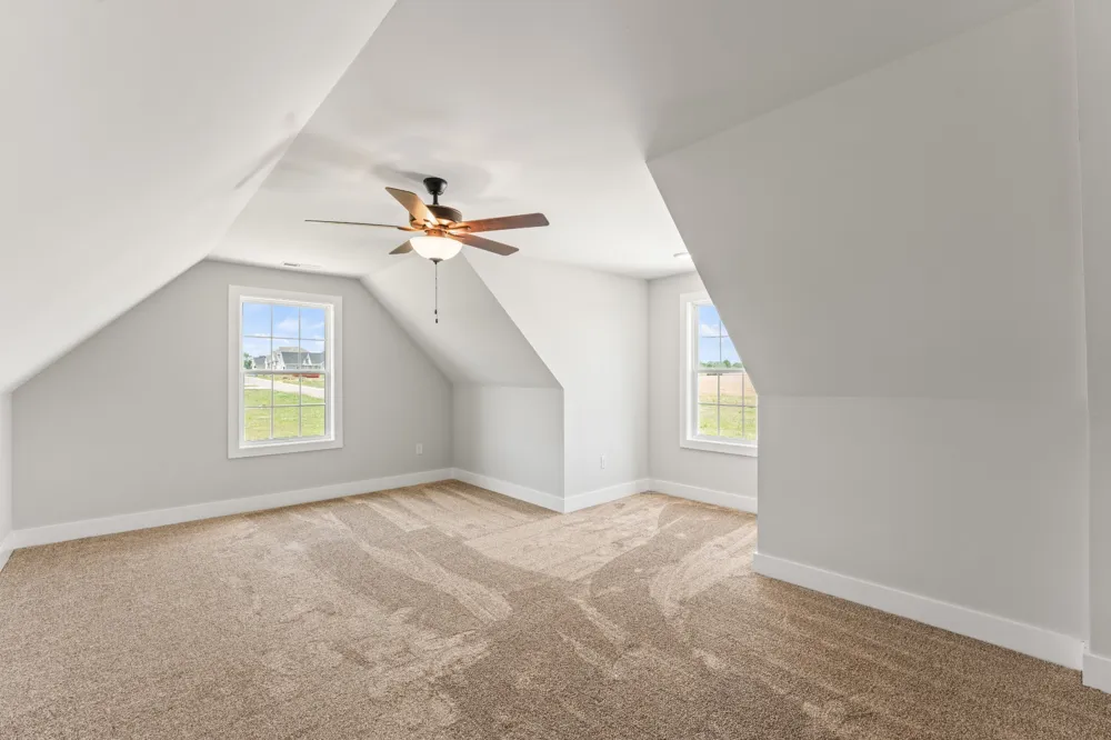 107 Lookout Dr Winchester, TN 37398