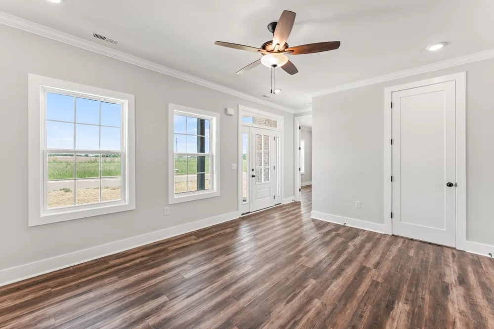 107 Lookout Dr Winchester, TN 37398