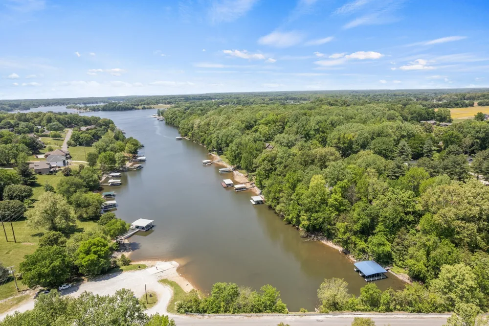 107 Lookout Dr Winchester, TN 37398