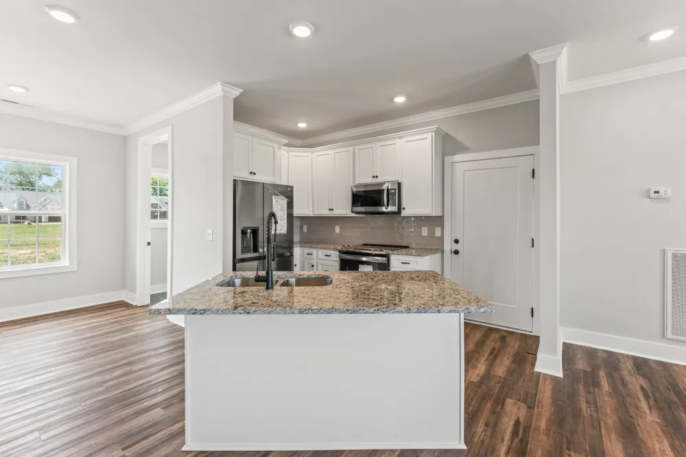 107 Lookout Dr Winchester, TN 37398