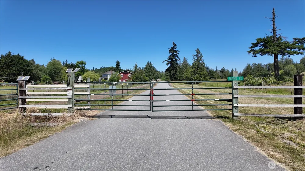 1 Seaview Lane Mount Vernon, WA 98273