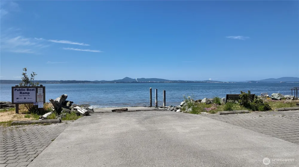 1 Seaview Lane Mount Vernon, WA 98273