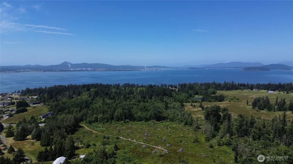 1 Seaview Lane Mount Vernon, WA 98273