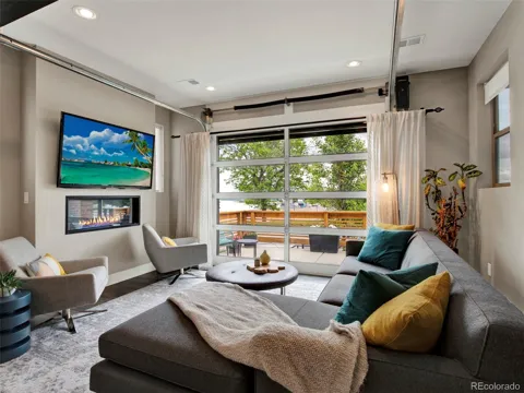 12249 W Alameda Drive
