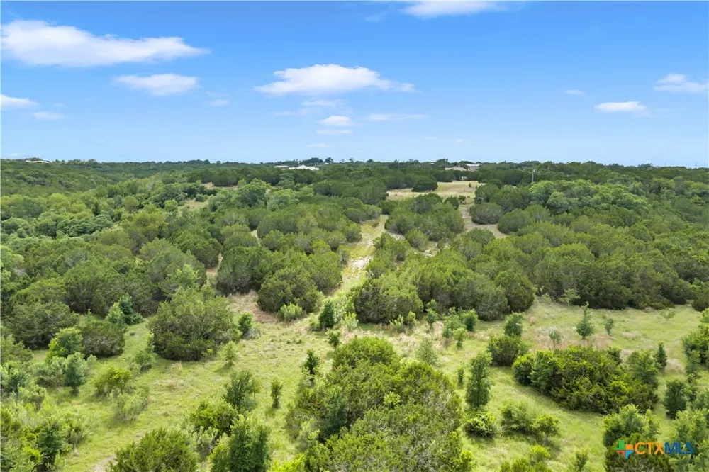 108 Lost Canyon Crk Bertram, TX 78605