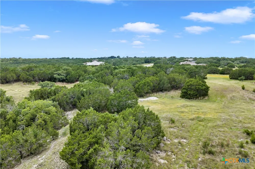 108 Lost Canyon Crk Bertram, TX 78605
