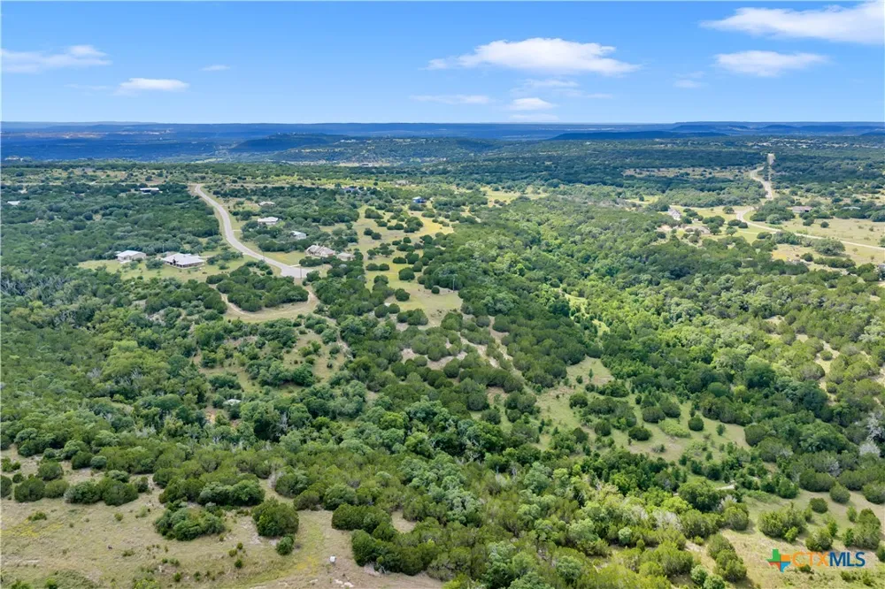 108 Lost Canyon Crk Bertram, TX 78605