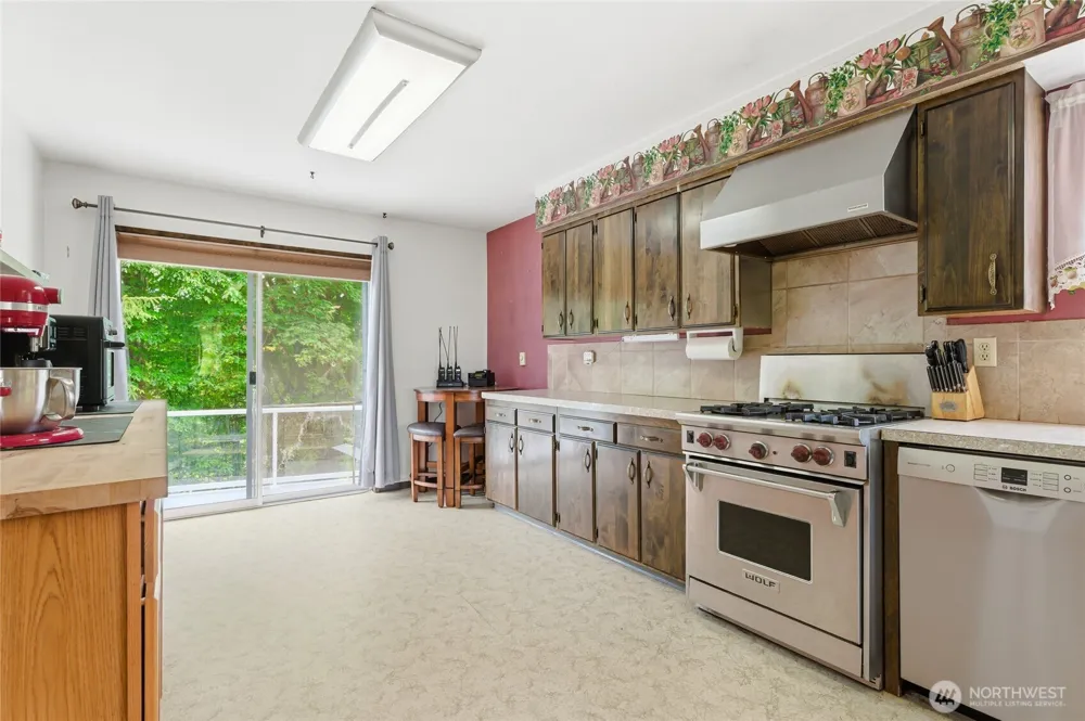 1381 Wynooche Valley Road Montesano, WA 98563