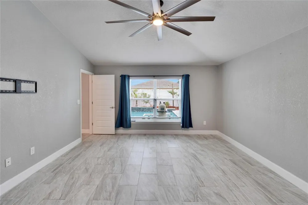 14525 SCOTTBURGH GLEN DRIVE Wimauma, FL 33598