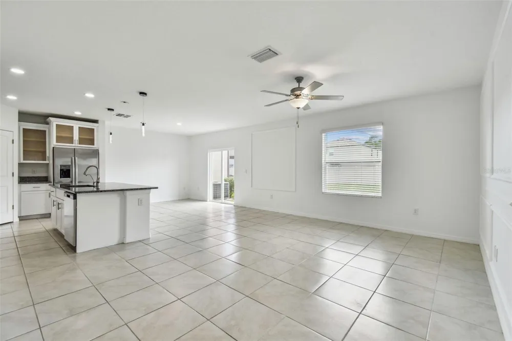 2139 STELLAR BRILLIANCE WAY Lutz, FL 33558