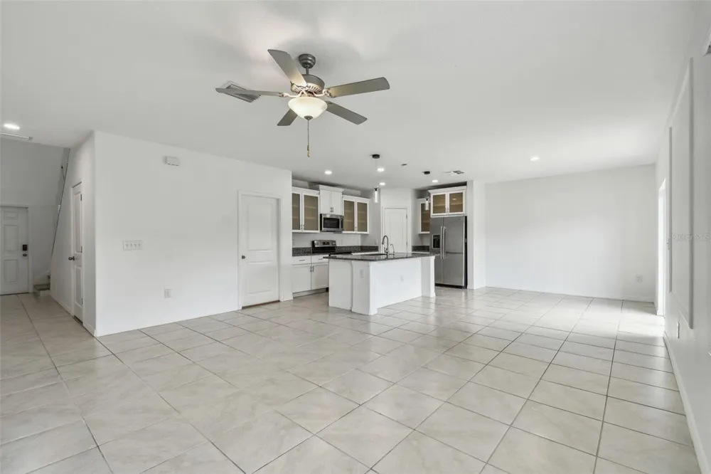 2139 STELLAR BRILLIANCE WAY Lutz, FL 33558
