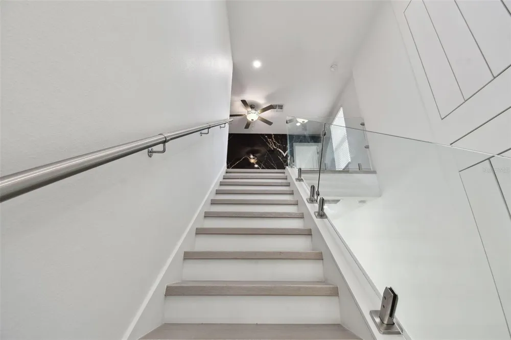 2139 STELLAR BRILLIANCE WAY Lutz, FL 33558