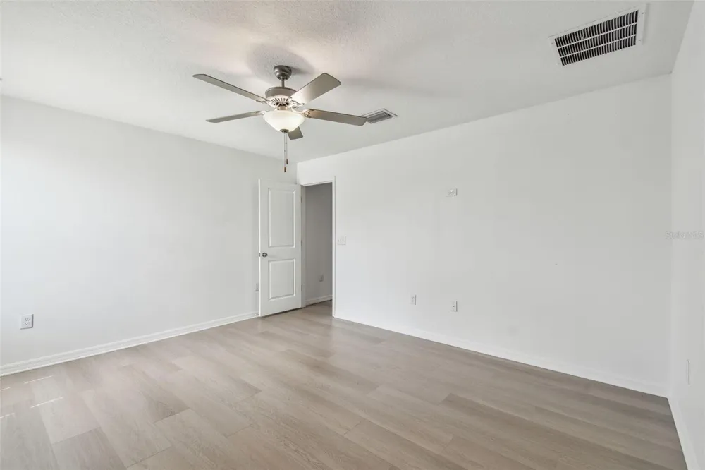 2139 STELLAR BRILLIANCE WAY Lutz, FL 33558
