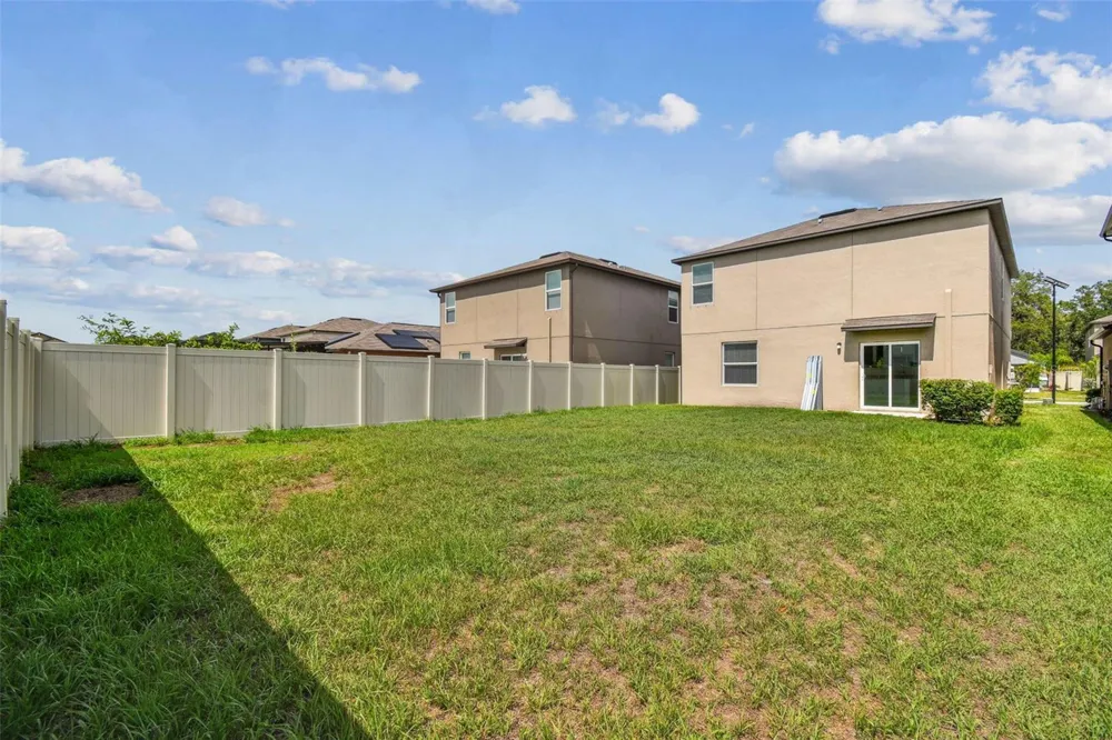 2139 STELLAR BRILLIANCE WAY Lutz, FL 33558