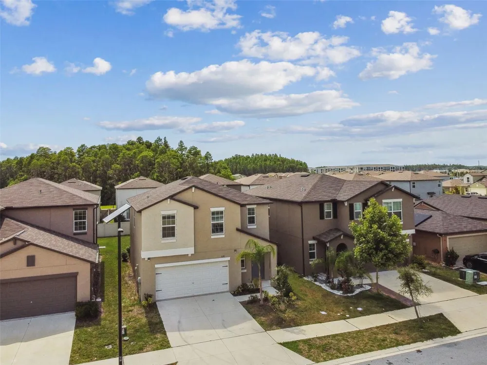 2139 STELLAR BRILLIANCE WAY Lutz, FL 33558
