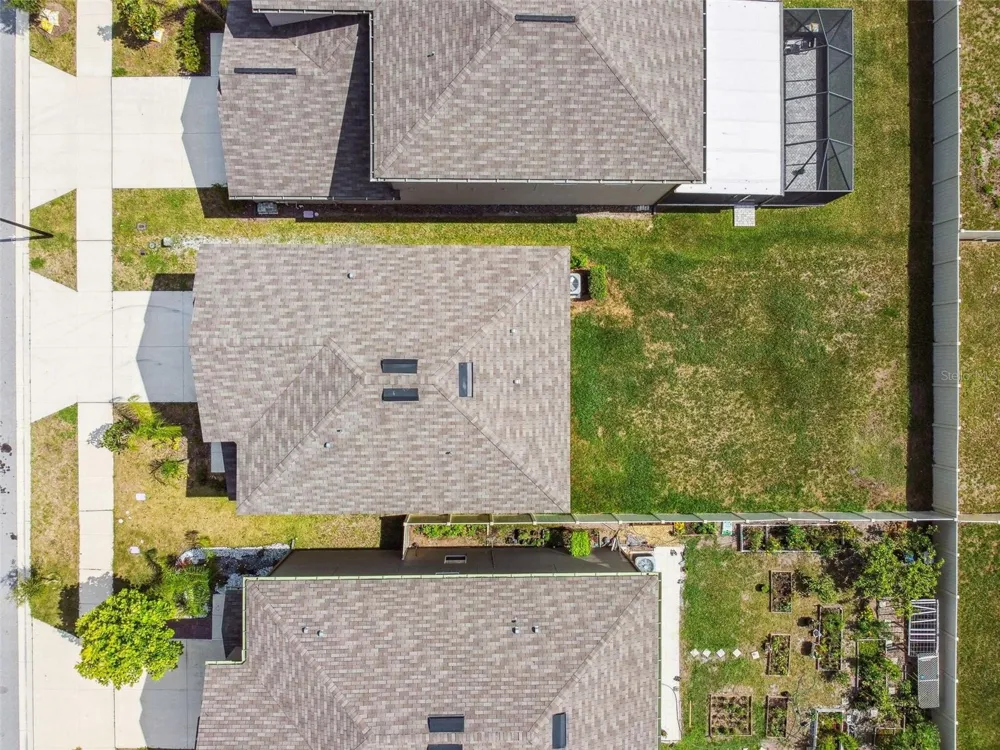 2139 STELLAR BRILLIANCE WAY Lutz, FL 33558