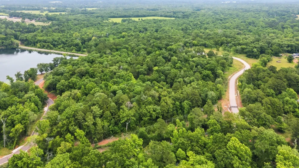 Private Road 5150 Palestine, TX 75801