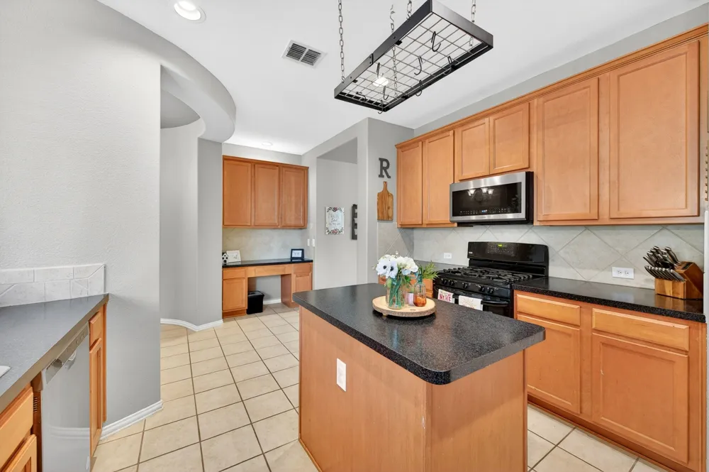 624 Montgomery Drive Lake Dallas, TX 75065