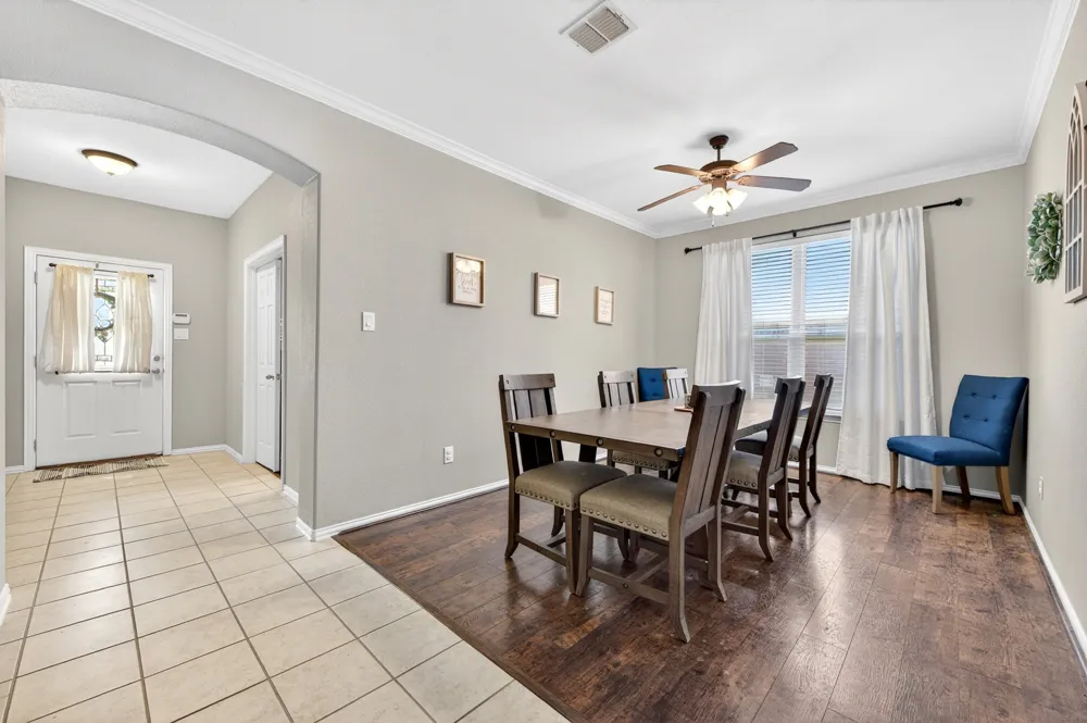624 Montgomery Drive Lake Dallas, TX 75065