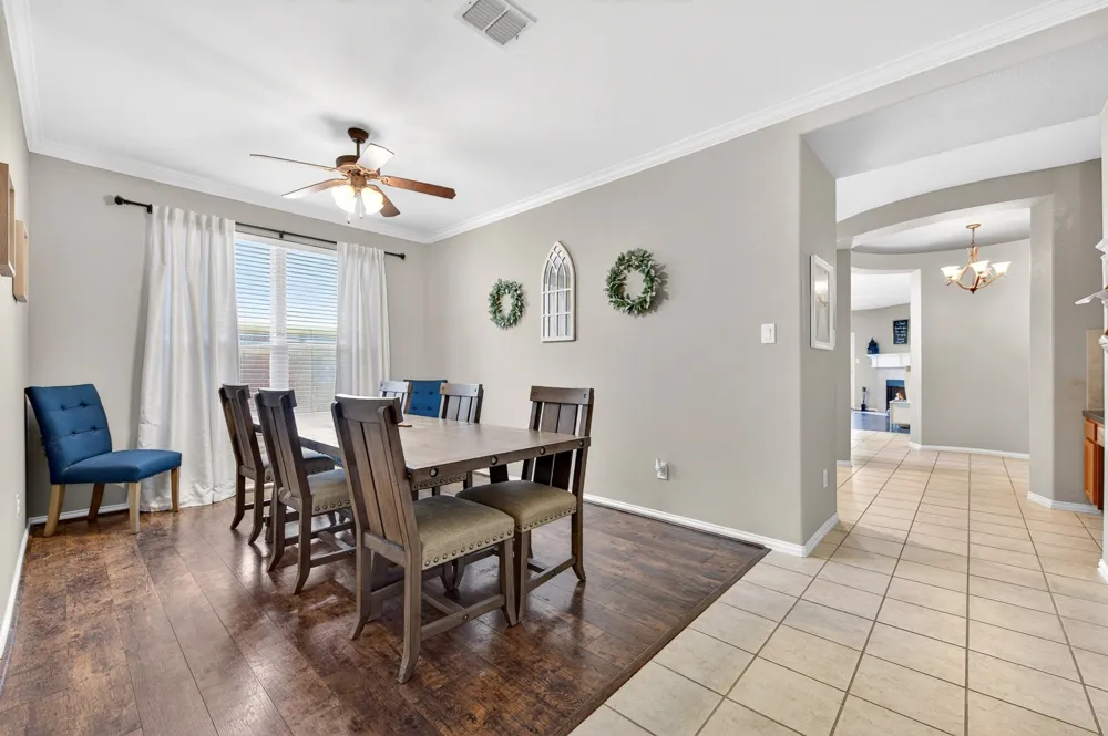 624 Montgomery Drive Lake Dallas, TX 75065