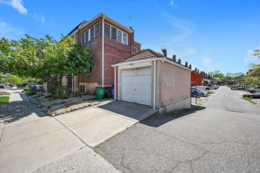 144-49 70th Avenue Kew Garden Hills, NY 11367