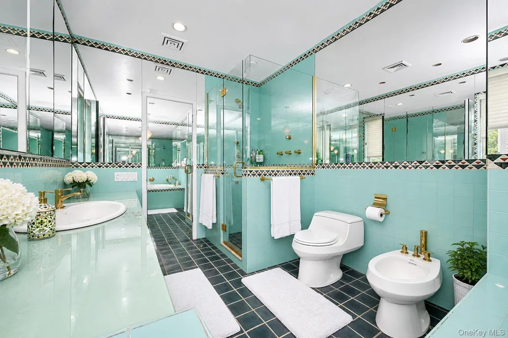 144-49 70th Avenue Kew Garden Hills, NY 11367