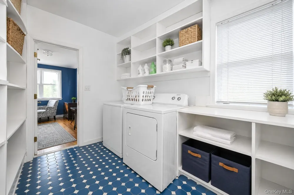 144-49 70th Avenue Kew Garden Hills, NY 11367
