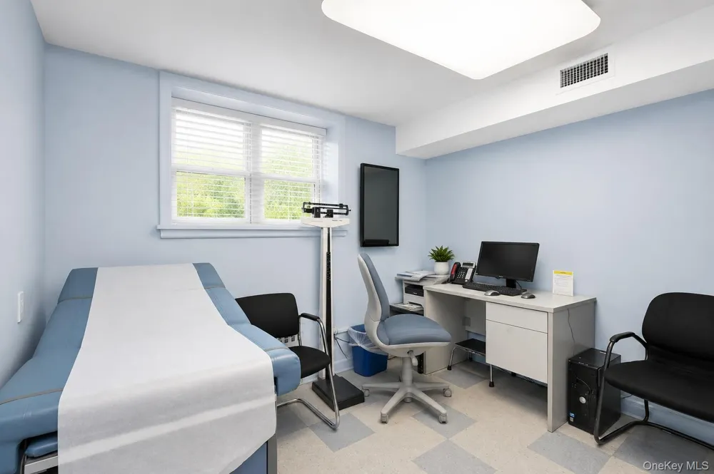 144-49 70th Avenue Kew Garden Hills, NY 11367