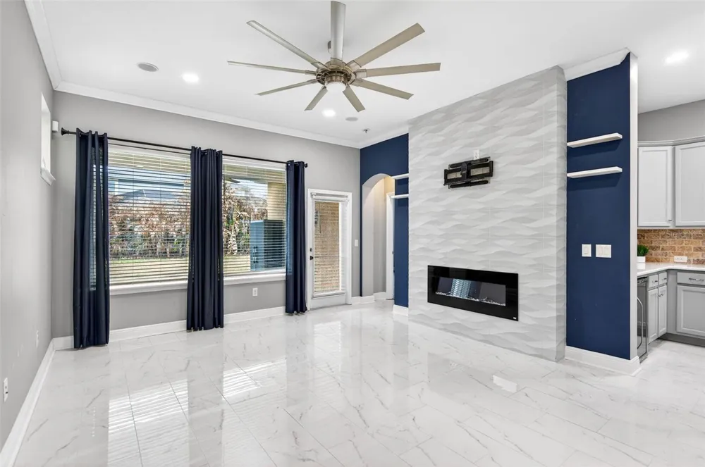 14310 BARRINGTON STOWERS DRIVE Lithia, FL 33547