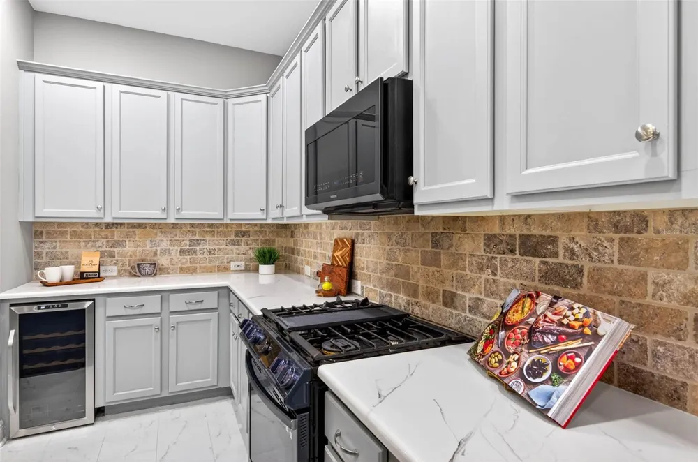 14310 BARRINGTON STOWERS DRIVE Lithia, FL 33547