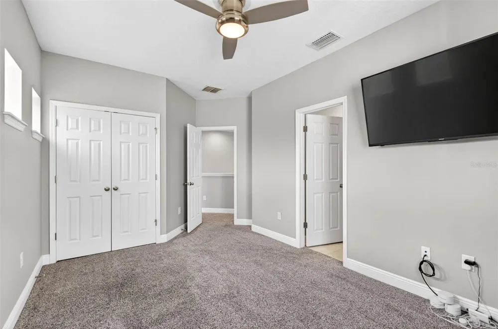 14310 BARRINGTON STOWERS DRIVE Lithia, FL 33547