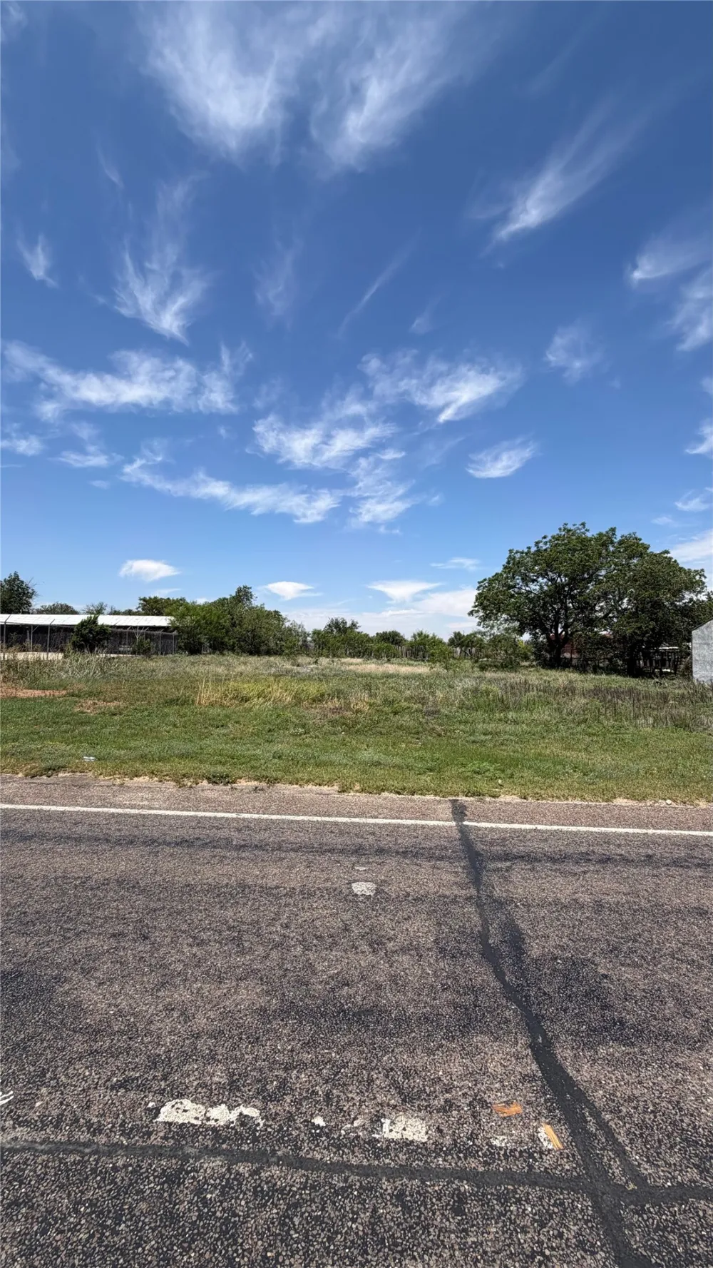 2407 E Broadway Street Sweetwater, TX 79556
