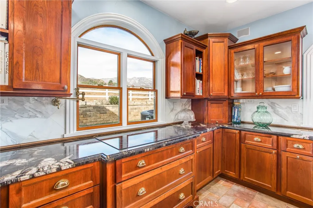 9870 Nancy Cherry Valley, CA 92223