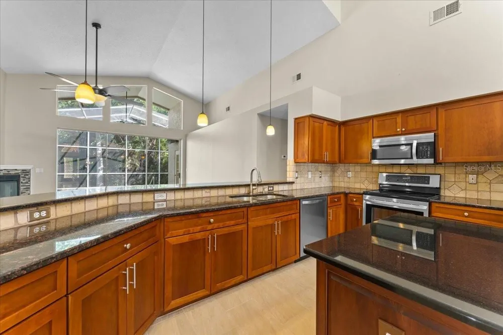 4761 STONEBRIAR DRIVE Oldsmar, FL 34677